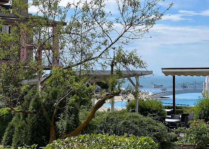 Luxury Family Apartment Kaliakria